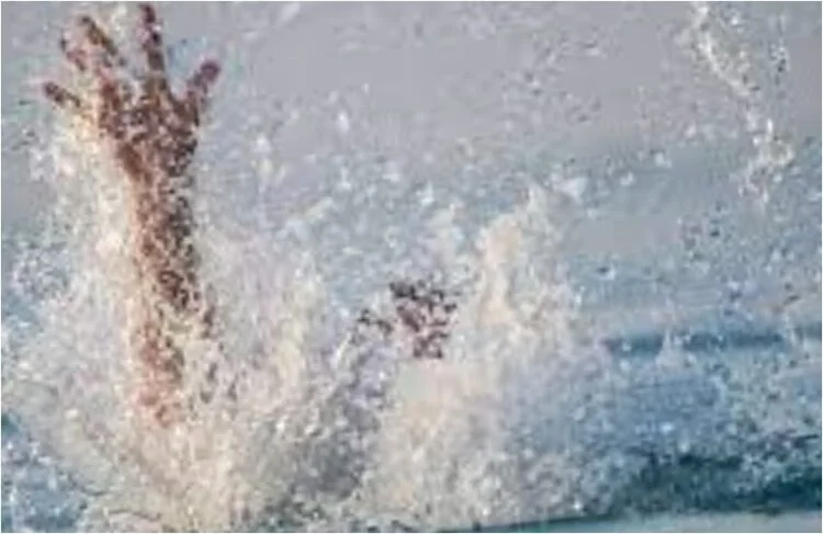 Drown-In-River-death-750x487