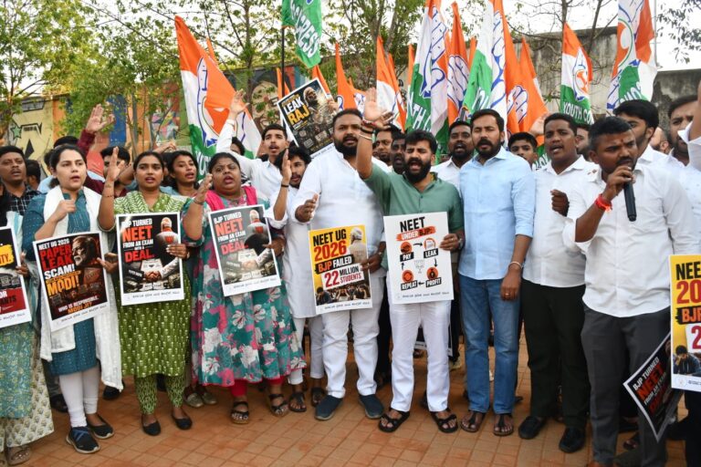KPCC Youth - NEET Protest