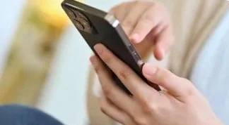 Mobile-Phone-App-Use