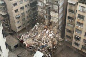 Twin-earthquakes-rock-Venezuela-300x199-1