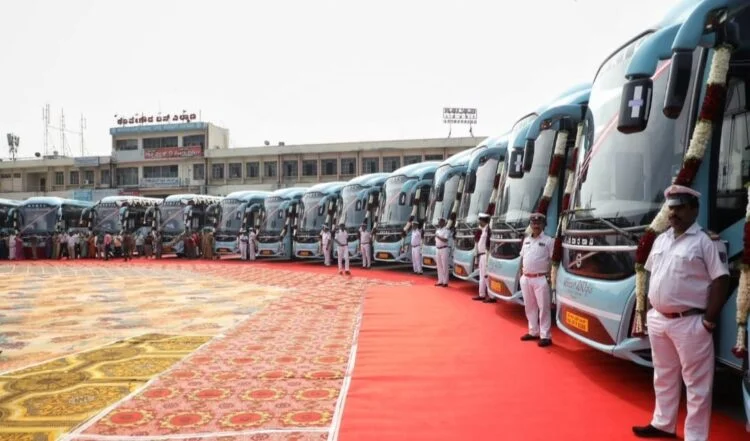 KSRTC-Ambari-Utsav-Bus-1-750x441-1